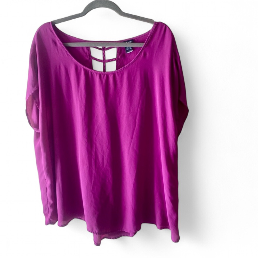 TORRID PURPLE GEORGETTE CAGE BACK SHORT SLEEVE TOP LIGHTWEIGHT SIZE 2X